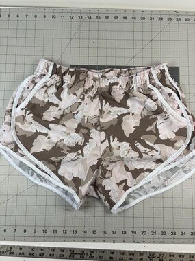 Calvin Klein Floral Elastic-Waist Women’s Shorts - Taupe & Light Pink